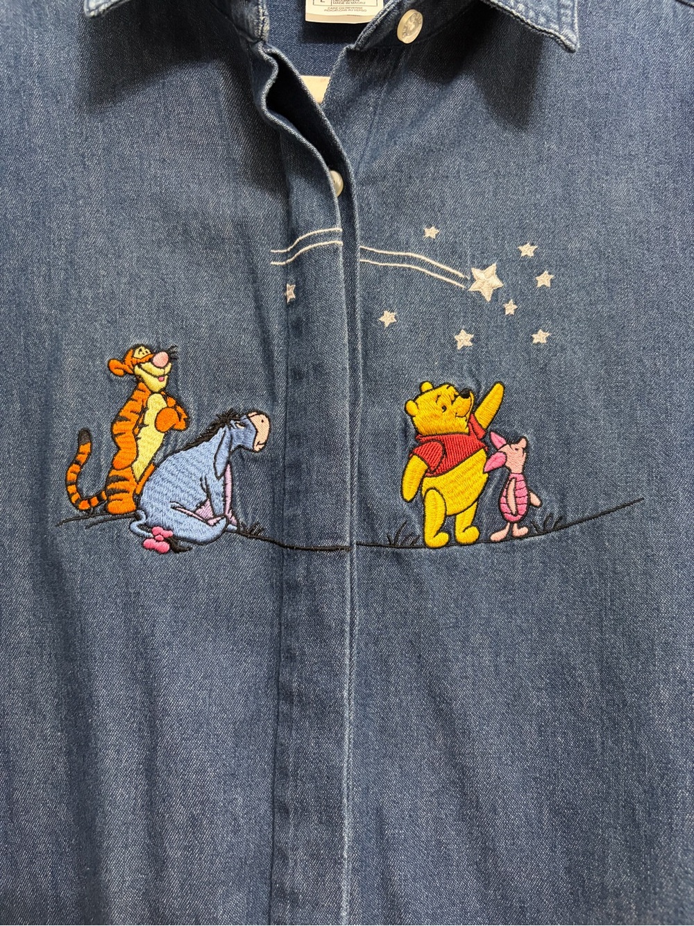 Disney Winnie the Pooh Embroidered Denim Button-Up Shirt - Blue size Large - Picture 3 of 4